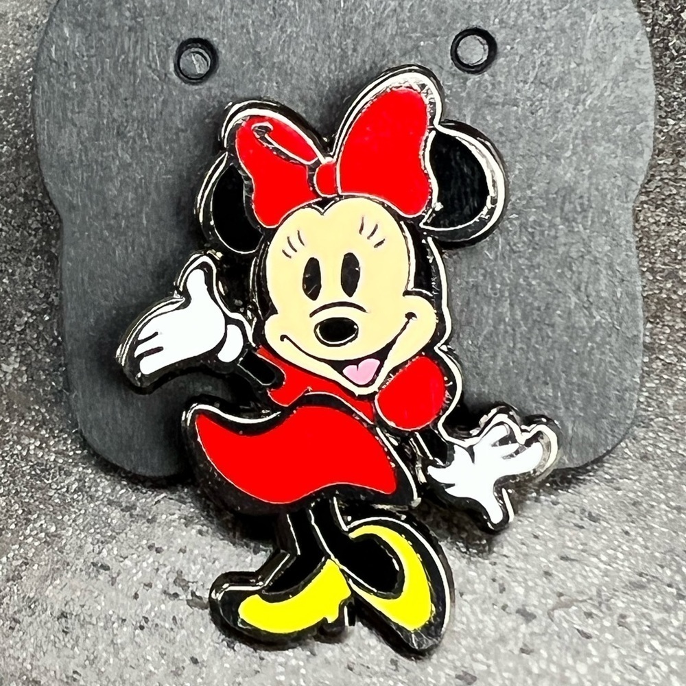 WDW 2010 Disney Hidden Minnie Mouse Mickey Trading Pin Vintage